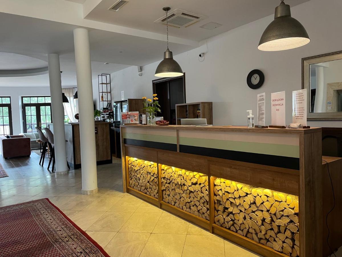 Hotel Stary Tartak à Iława Extérieur photo